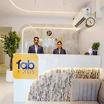 Fabhotel Peralz - Nr Boriwali Station Hotel Mumbai