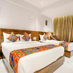 Fabhotel Peralz - Nr Boriwali Station *