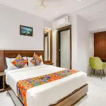 Fabhotel Peralz - Nr Boriwali Station