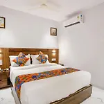Fabhotel Peralz - Nr Boriwali Station Hotel *