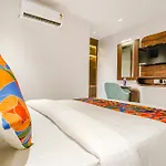 Hotel Fabhotel Peralz - Nr Boriwali Station