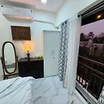 Cozy 1bhk With View In Bandra West 401