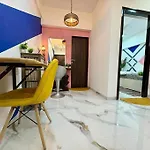 Cozy 1bhk With View In Bandra West 401 Apartment