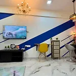 Apartment Cozy 1bhk With View In Bandra West 401 Mumbai