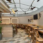 Hotel Suncity Residency