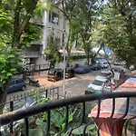 Krazyhostel *