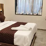 Guest house Sanjari International 2*
