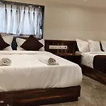 Guest house Sanjari International Mumbai