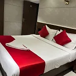 Woodland Guest House Near Dadar Railway Station