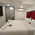 Hotel Ar Residency