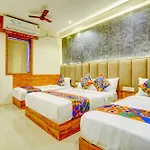 Hotel Amber Indore Palace