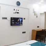 Zenith Homes - Powai 3* Mumbai