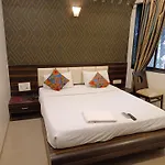Trendy Hotel Adore Palace - Nearby Mumbai Airport & Bkc Visa Consulate