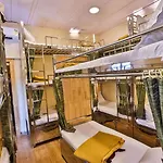 Gateway Hostel *