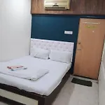 Om Sai Palace * Mumbai
