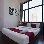 Hsquare West Wind