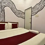 Hotel Hsquare West Wind