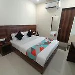 Lavender - In Andheri East Hotel