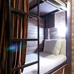 Apartment Negasi Mumbai