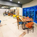 Indie Studios, Chembur Hotel Mumbai
