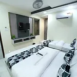 Hotel N.m. Mumbai