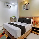 Hotel Blueinn Residency