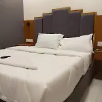 Hotel 145 Enclave