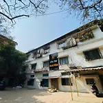 Glitz Hotels Riza - Nr Nesco Bombay Exhibition Centre Goregaon
