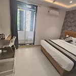 Morya Residency Parel Hotel Mumbai
