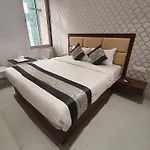 Hotel Morya Residency Parel