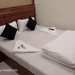 Glitz Hotels Lavender- Nr Mumbai International Airport