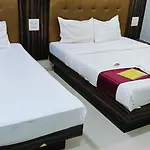 Hotel Bently Shelter 3*