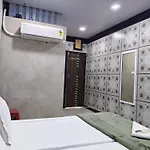 Hotel Casaba Nine