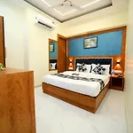 N M Nr Kokilaben Hospital Guest house