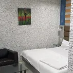 Bently Shelter 3*