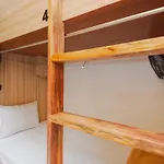 Sahara Dormitory Stay-Near Nesco Bombay Exhibition Centre