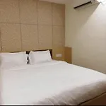 Bently Shelter 3*