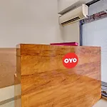 Hotel O The Mumbai Inn Near Chhatrapati Shivaji International Airport