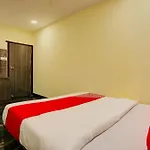 Collection O Goregaon West Formerly Hotel Prime Suite