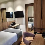 Maxxvalue Midc - Andheri Hotel Mumbai