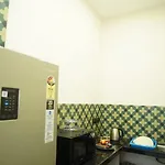 The Colaba Pod