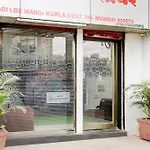 Hotel O Golden Sagar