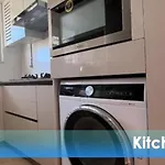 1br Theme In Powai By Florastays