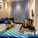 Apartment 1br Theme In Powai By Florastays