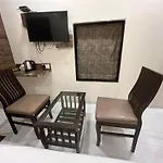 Magnet Inn Hotel T-2