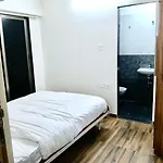 Pixiestays 1 Bhk Near Airport Midc Andheri East