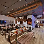Click Hotels Andheri Midc