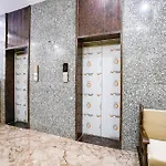 Hotel Fabhotel 7 Square - Nr Bkc