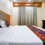 Fabhotel 7 Square - Nr Bkc Hotel 3*