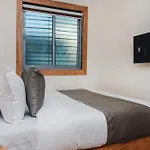Hotel Fabhotel Airport Palace - Nr International Airport Mumbai